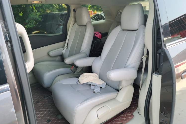Used Buick GL8 2017 25S Comfort Version China V Standard Left Rear Seat