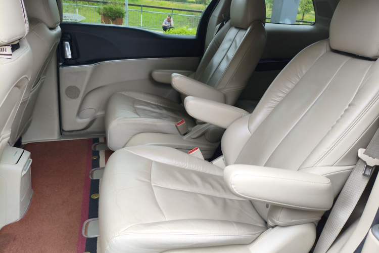 Used Buick GL8 2017 25S Luxury Version China V Standard Left Rear Seat