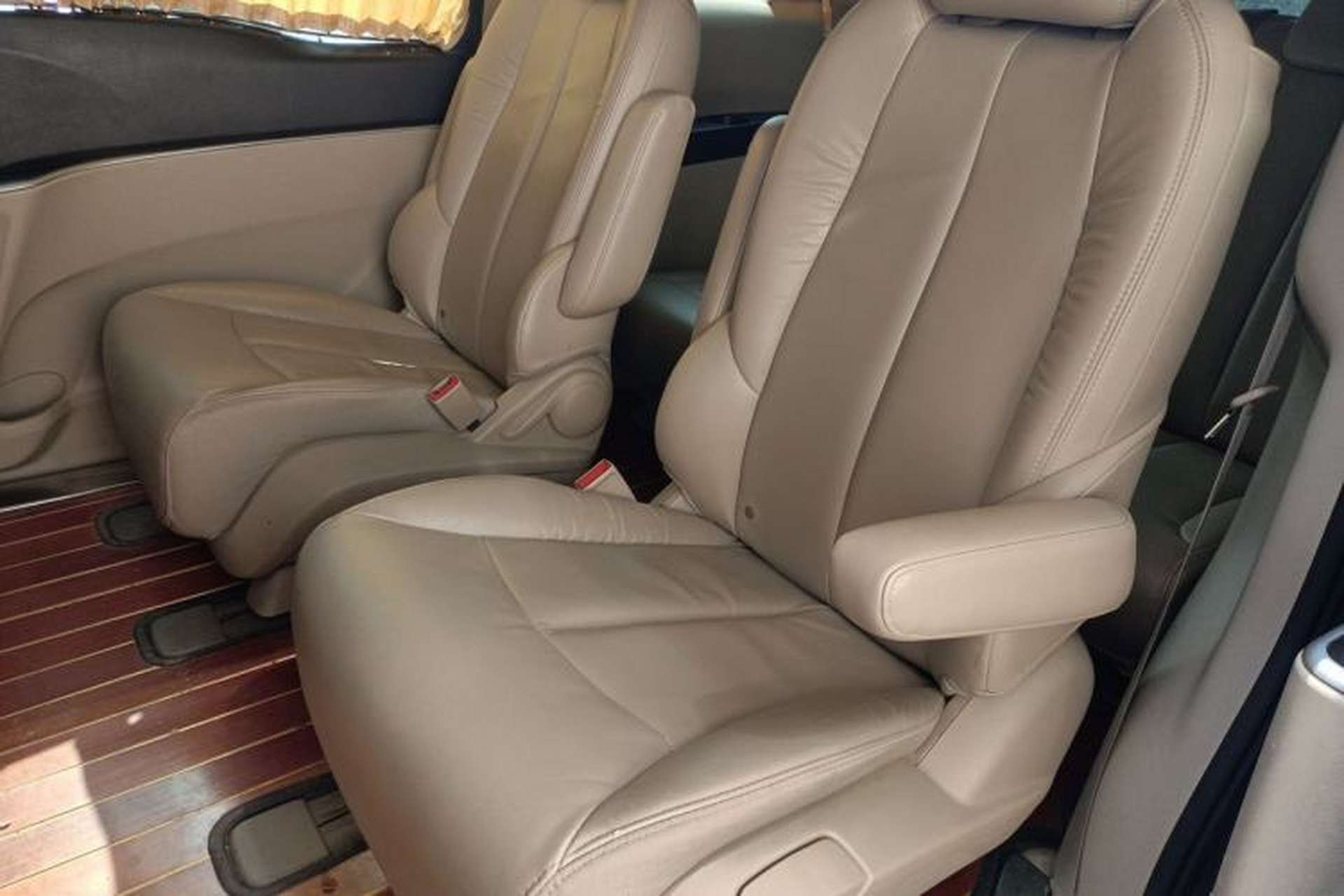 Used Buick GL8 2017 25S Prestige Version China V Standard Left Rear Seat