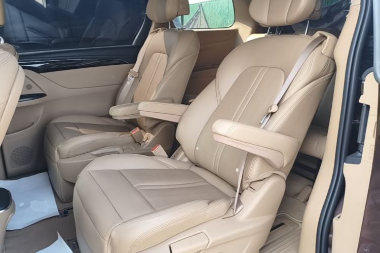Used Buick GL8 2017 ES 28T Luxury Model China V Standard Left Rear Seat