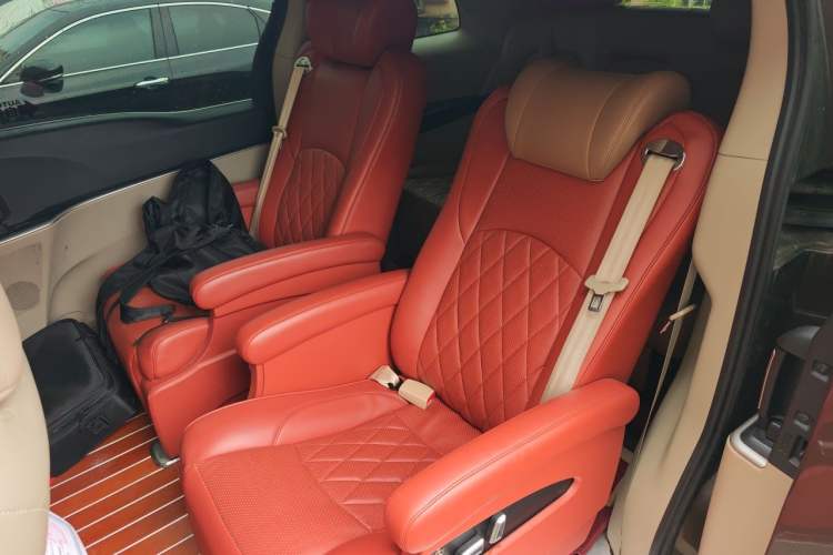 Used Buick GL8 2017 25S Comfort Version China V Standard Left Rear Seat