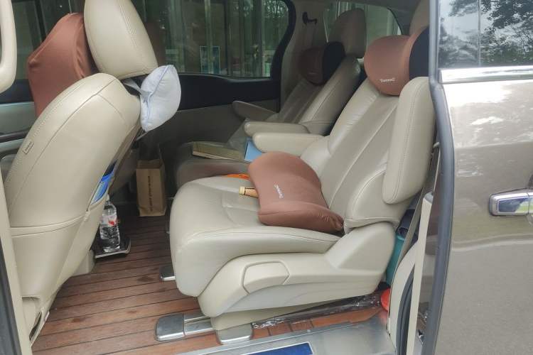 Used Buick GL8 2017 25S Luxury Version China V Standard Left Rear Seat