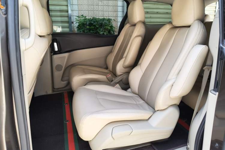 Used Buick GL8 2017 25S Comfort Version China V Standard Left Rear Seat