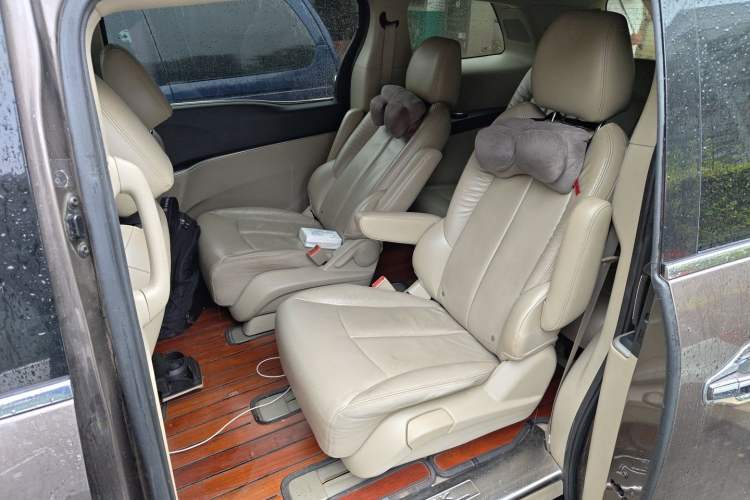 Used Buick GL8 2017 25S Luxury Version China V Standard Left Rear Seat