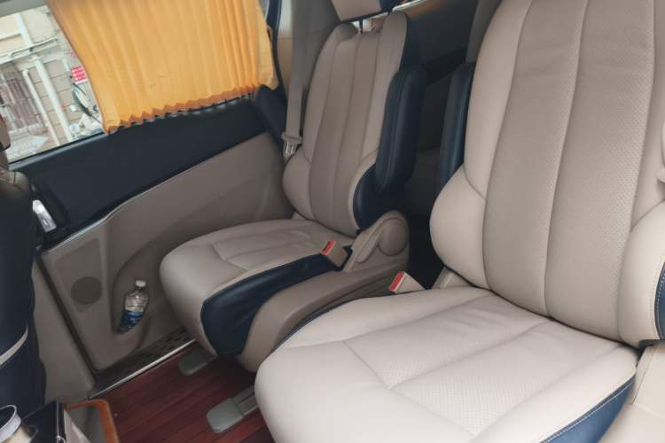 Used Buick GL8 2017 25S Comfort Version China V Standard Left Rear Seat