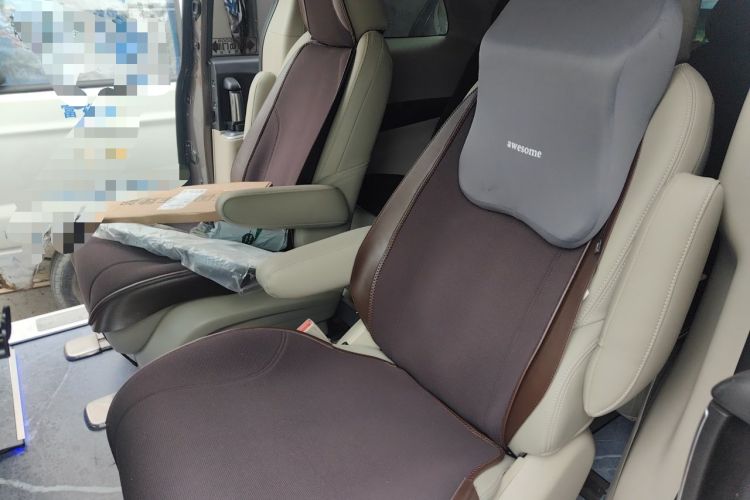 Used Buick GL8 2017 25S Luxury Version China V Standard Left Rear Seat