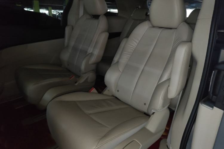 Used Buick GL8 2017 25S Luxury Version China V Standard Left Rear Seat