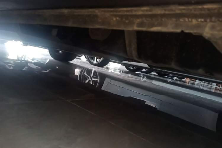 Used Buick GL8 2017 25S Luxury Version China V Standard Left Side Sill