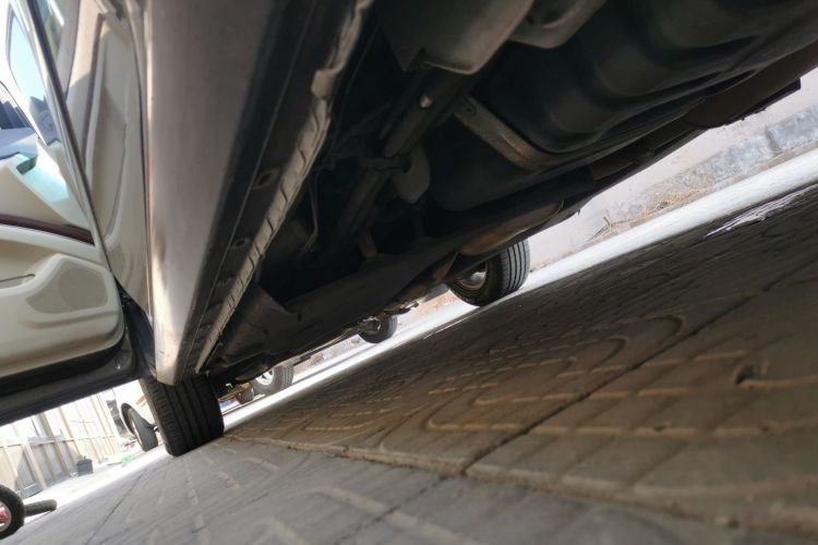Used Buick GL8 2017 25S Luxury Version China V Standard Left Side Sill