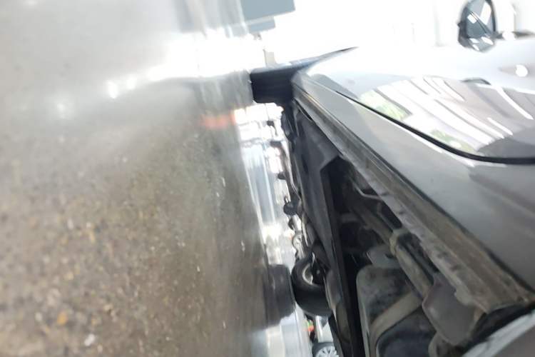 Used Buick GL8 2017 25S Comfort Version China V Standard Left Side Sill