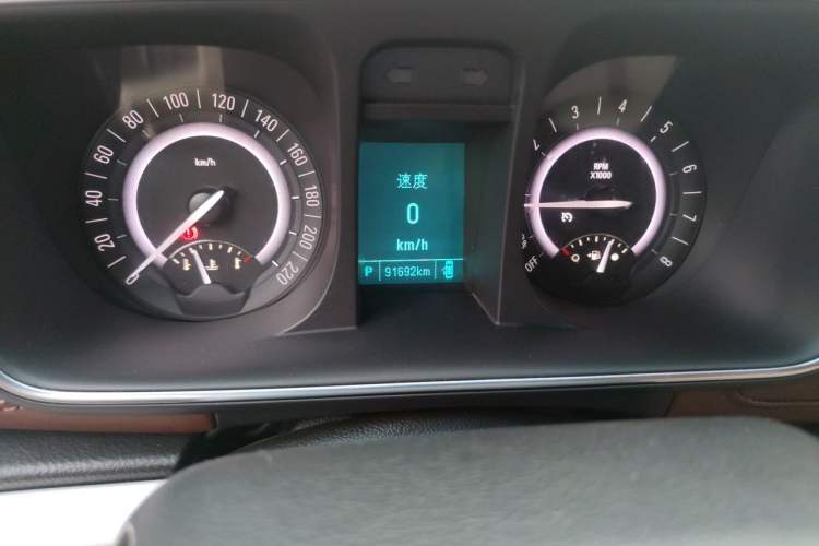 Used Buick GL8 2017 25S Prestige Version China V Standard Odometer Close Up
