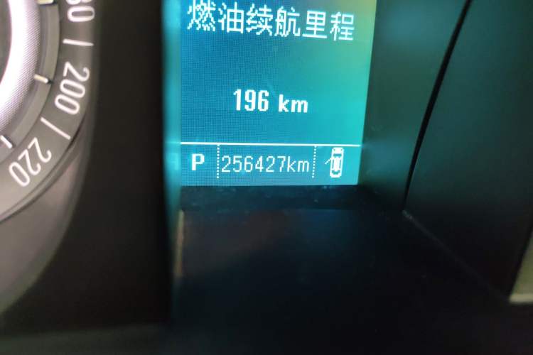 Used Buick GL8 2017 25S Comfort Version China V Standard Odometer Close Up