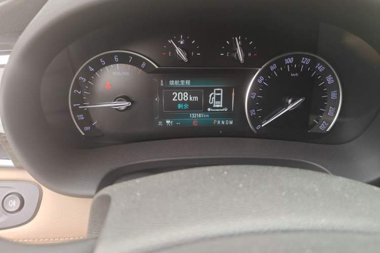 Used Buick GL8 2017 ES 28T Flagship Model China V Standard Odometer Close Up
