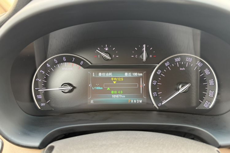 Used Buick GL8 2017 ES 28T Flagship Model China V Standard Odometer Close Up
