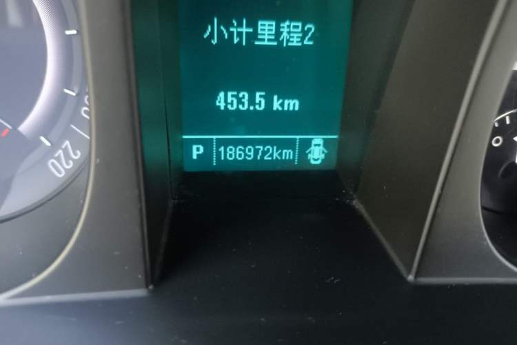 Used Buick GL8 2017 25S Luxury Version China V Standard Odometer Close Up