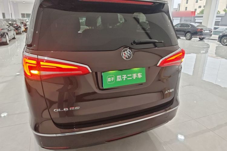 Used Buick GL8 2017 ES 28T Flagship Model China V Standard Rear