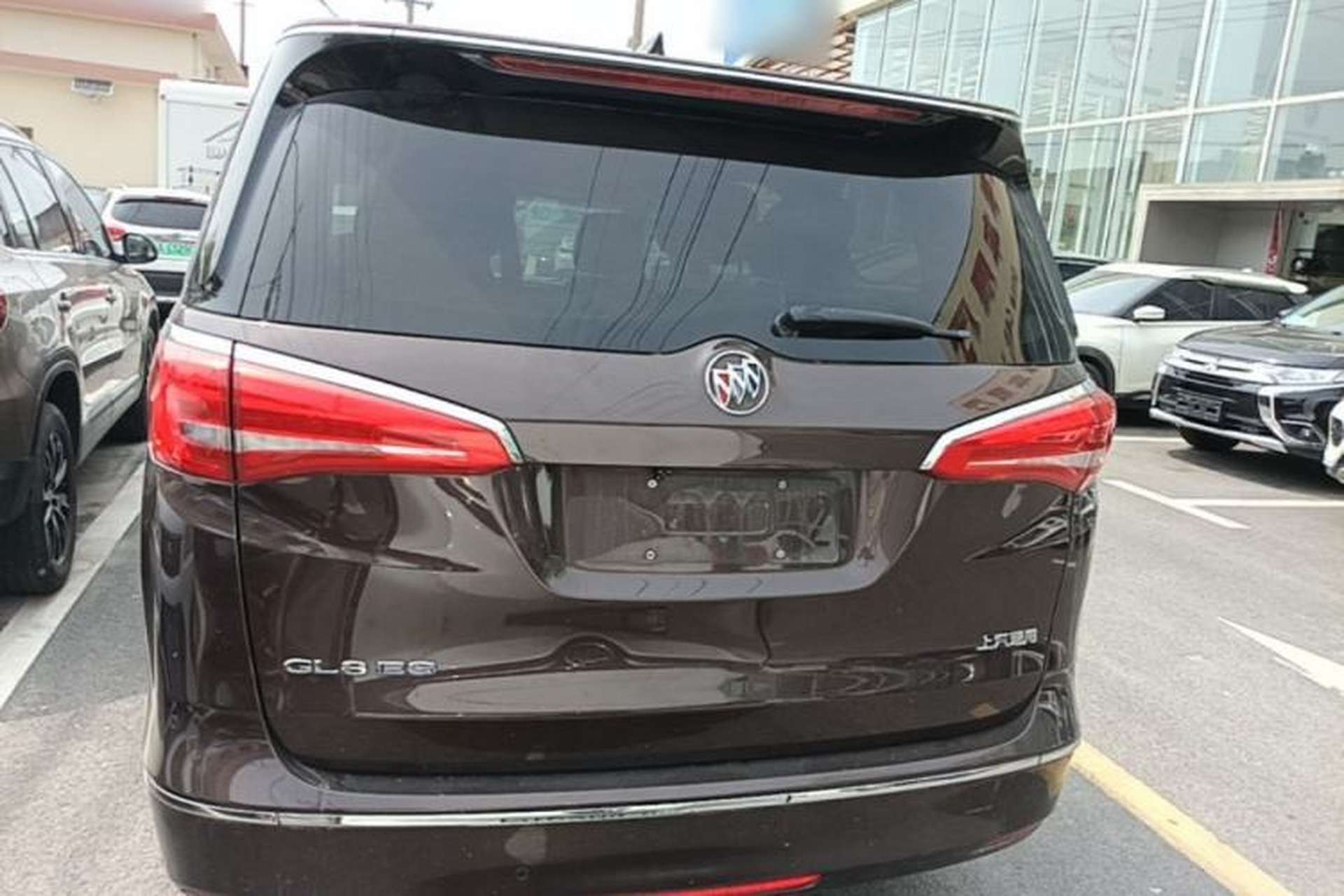 Used Buick GL8 2017 ES 28T Premium Version China V Standard Rear