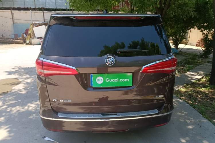 Used Buick GL8 2017 ES 28T Flagship Model China V Standard Rear