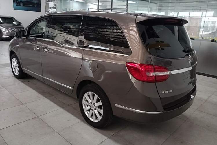 Used Buick GL8 2017 25S Prestige Version China V Standard Rear Left 45 Deg