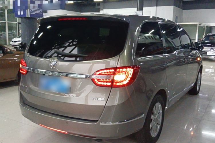 Used Buick GL8 2017 25S Luxury Version China V Standard Rear Right 45 Deg