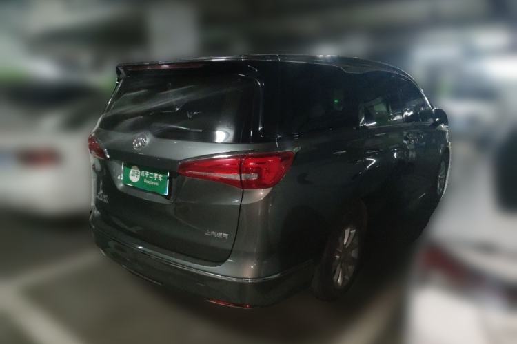Used Buick GL8 2017 ES 28T Premium Version China V Standard Rear Right 45 Deg