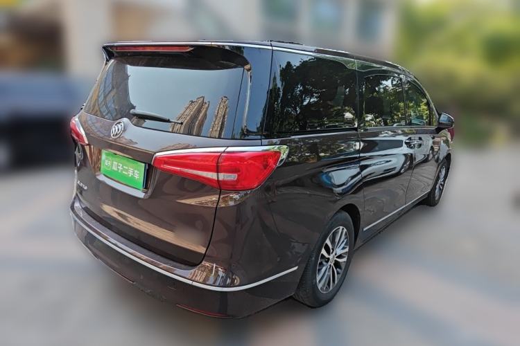 Used Buick GL8 2017 ES 28T Flagship Model China V Standard Rear Right 45 Deg