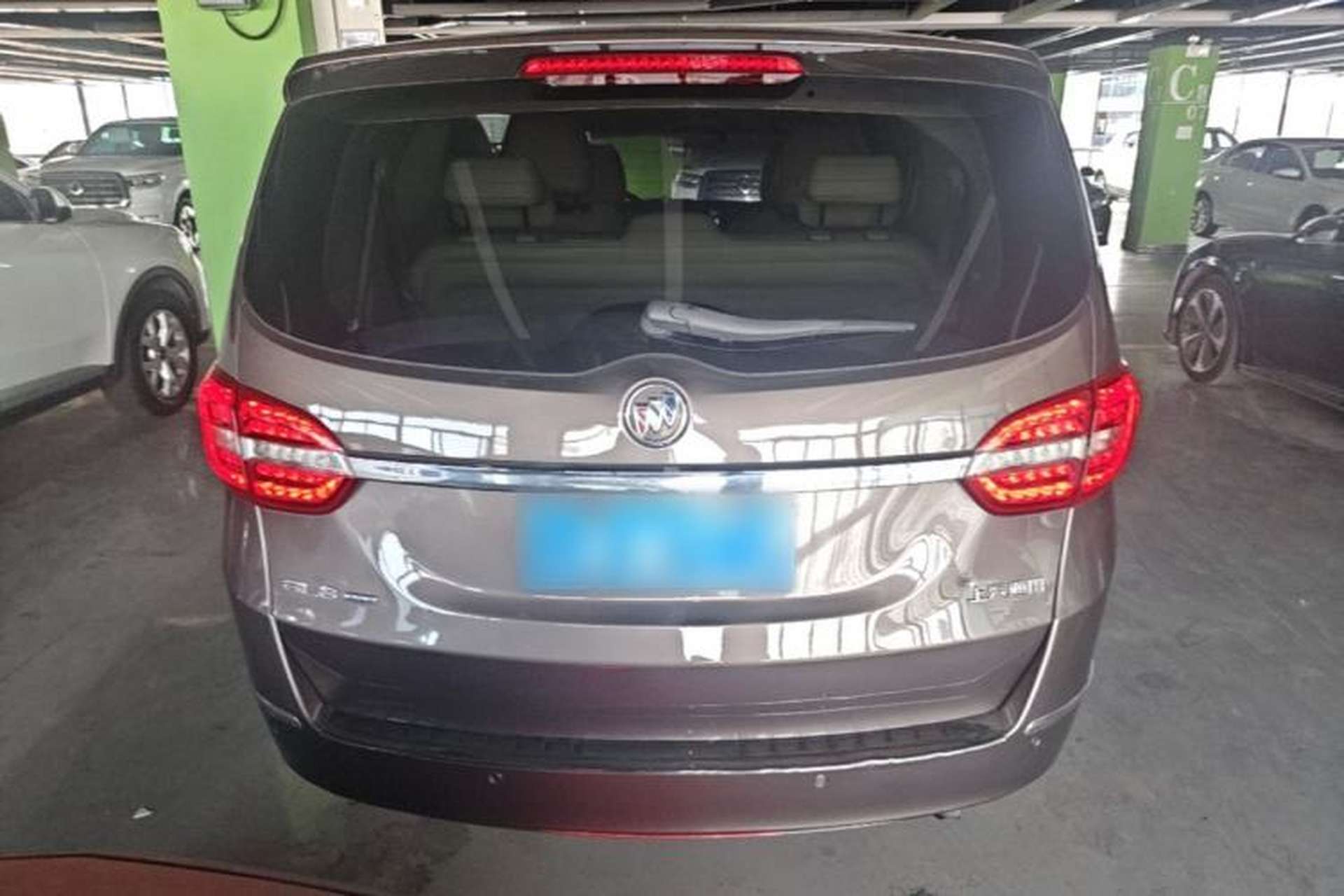 Used Buick GL8 2017 25S Comfort Version China V Standard Rear