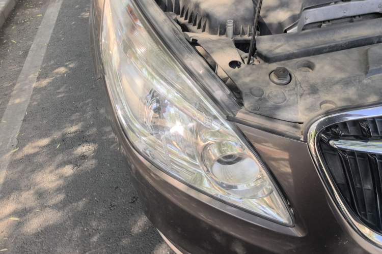 Used Buick GL8 2017 25S Luxury Version China V Standard Right Front Headlight