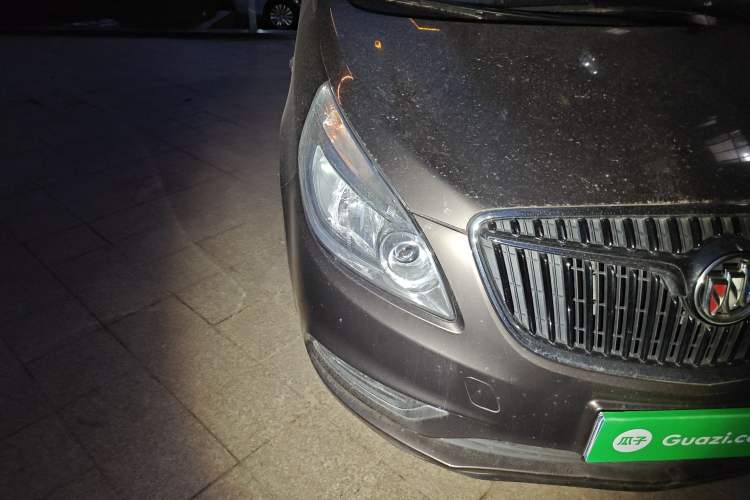 Used Buick GL8 2017 25S Comfort Version China V Standard Right Front Headlight