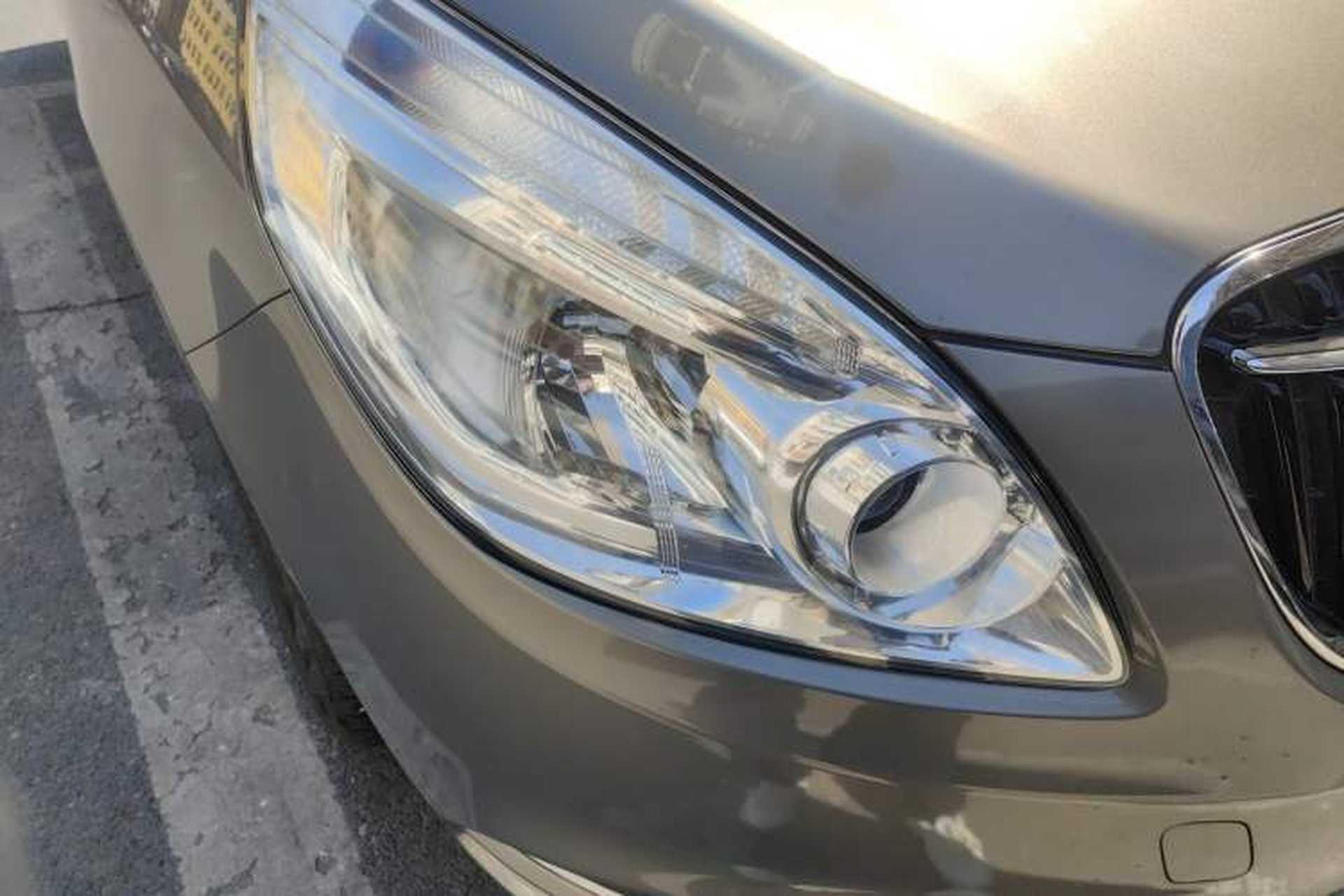 Used Buick GL8 2017 25S Comfort Version China V Standard Right Front Headlight