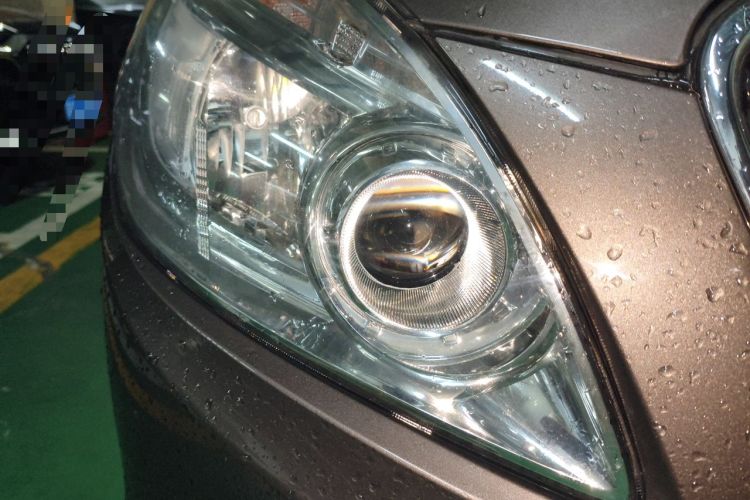 Used Buick GL8 2017 25S Comfort Version China V Standard Right Front Headlight