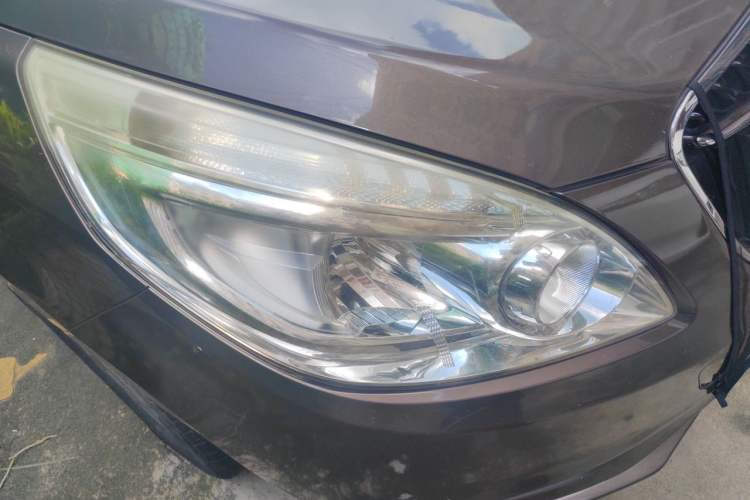 Used Buick GL8 2017 25S Luxury Version China V Standard Right Front Headlight