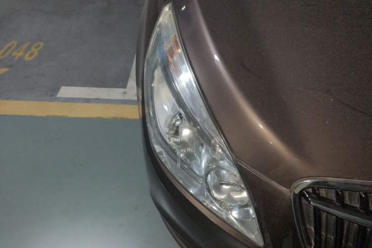 Used Buick GL8 2017 25S Luxury Version China V Standard Right Front Headlight