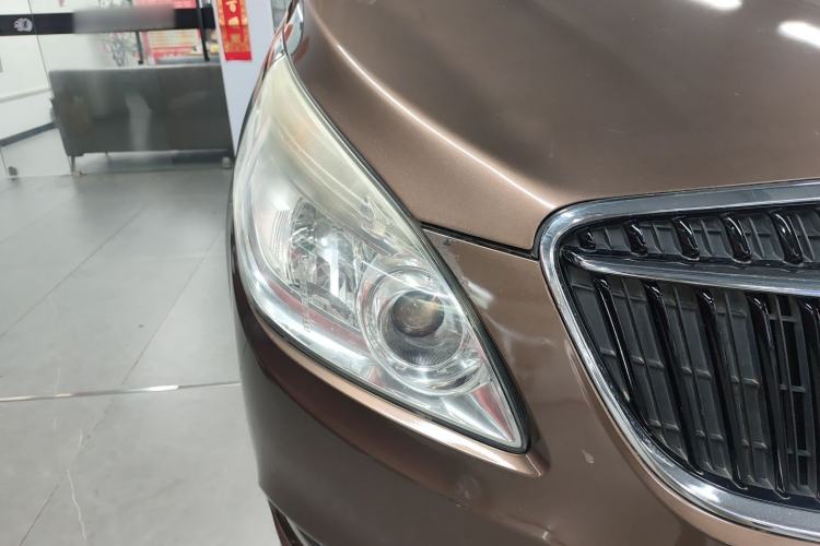 Used Buick GL8 2017 25S Comfort Version China V Standard Right Front Headlight