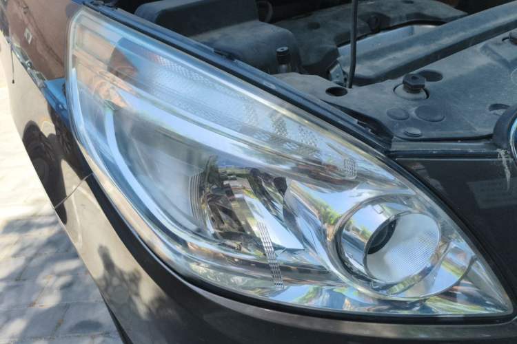 Used Buick GL8 2017 25S Luxury Version China V Standard Right Front Headlight
