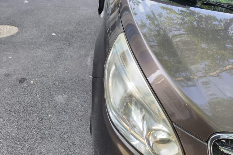 Used Buick GL8 2017 25S Luxury Version China V Standard Right Front Headlight