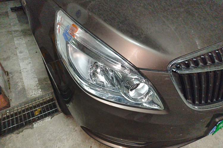 Used Buick GL8 2017 25S Luxury Version China V Standard Right Front Headlight