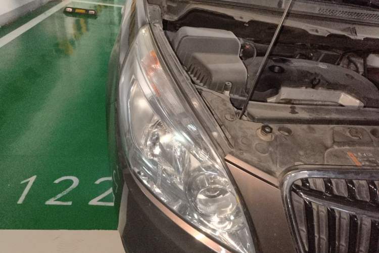 Used Buick GL8 2017 25S Prestige Version China V Standard Right Front Headlight