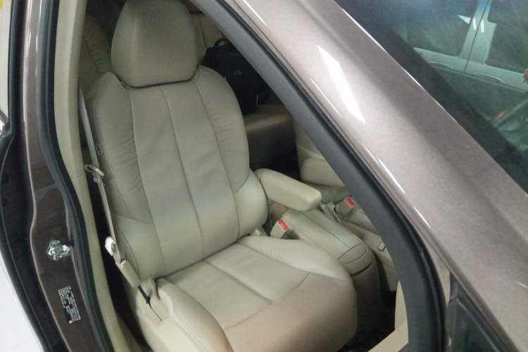 Used Buick GL8 2017 25S Luxury Version China V Standard Right Front Seat