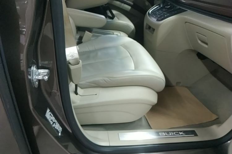 Used Buick GL8 2017 25S Prestige Version China V Standard Right Front Seat