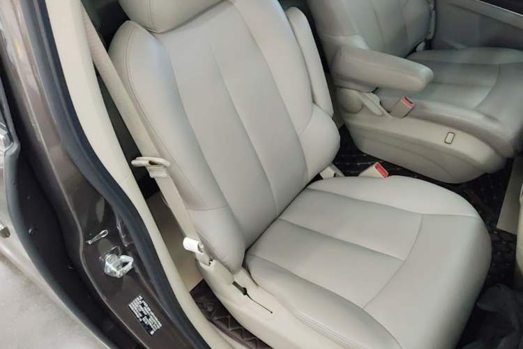 Used Buick GL8 2017 25S Comfort Version China V Standard Right Front Seat