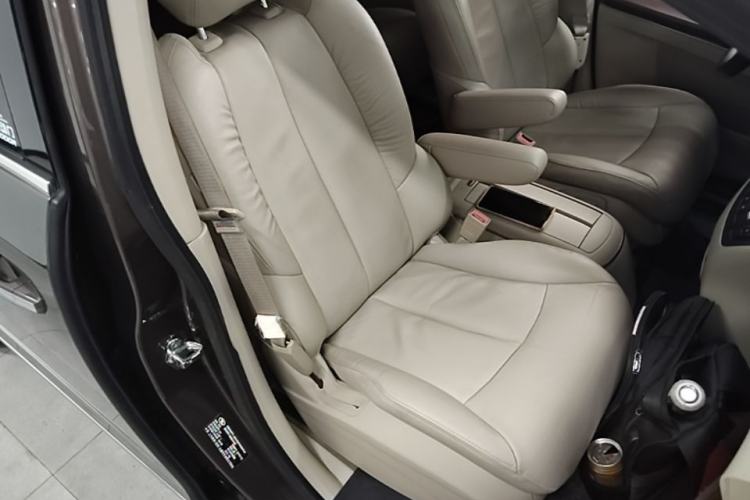 Used Buick GL8 2017 25S Prestige Version China V Standard Right Front Seat