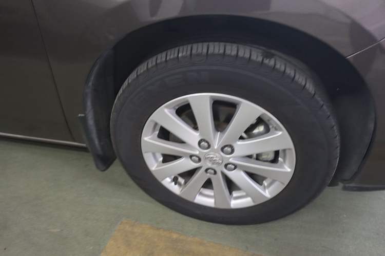 Used Buick GL8 2017 25S Comfort Version China V Standard Right Front Wheel Hub