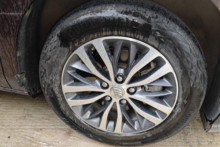 Used Buick GL8 2017 ES 28T Luxury Model China V Standard Right Front Wheel Hub