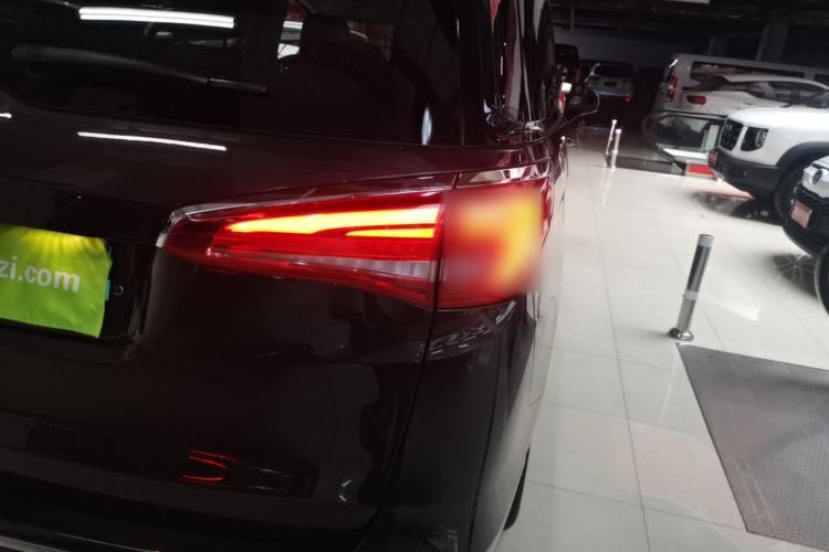 Used Buick GL8 2017 ES 28T Comfort Model China V Standard Right Rear Taillight