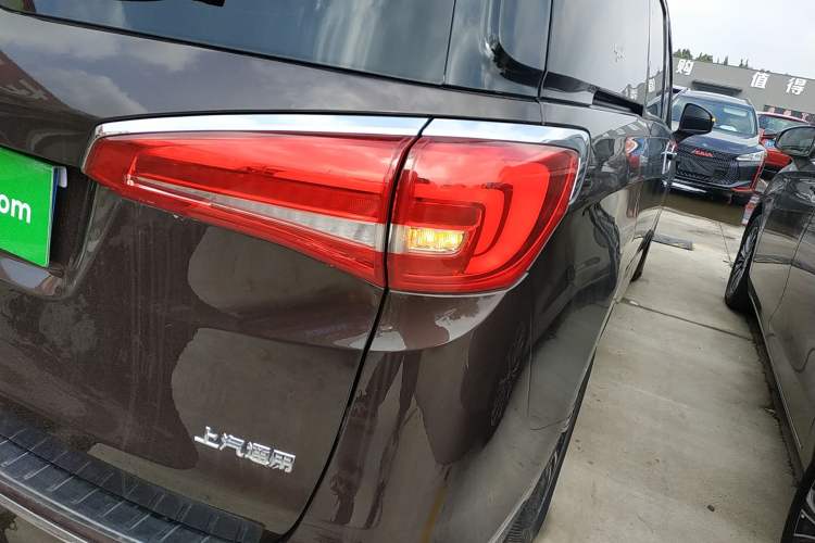 Used Buick GL8 2017 ES 28T Luxury Model China V Standard Right Rear Taillight