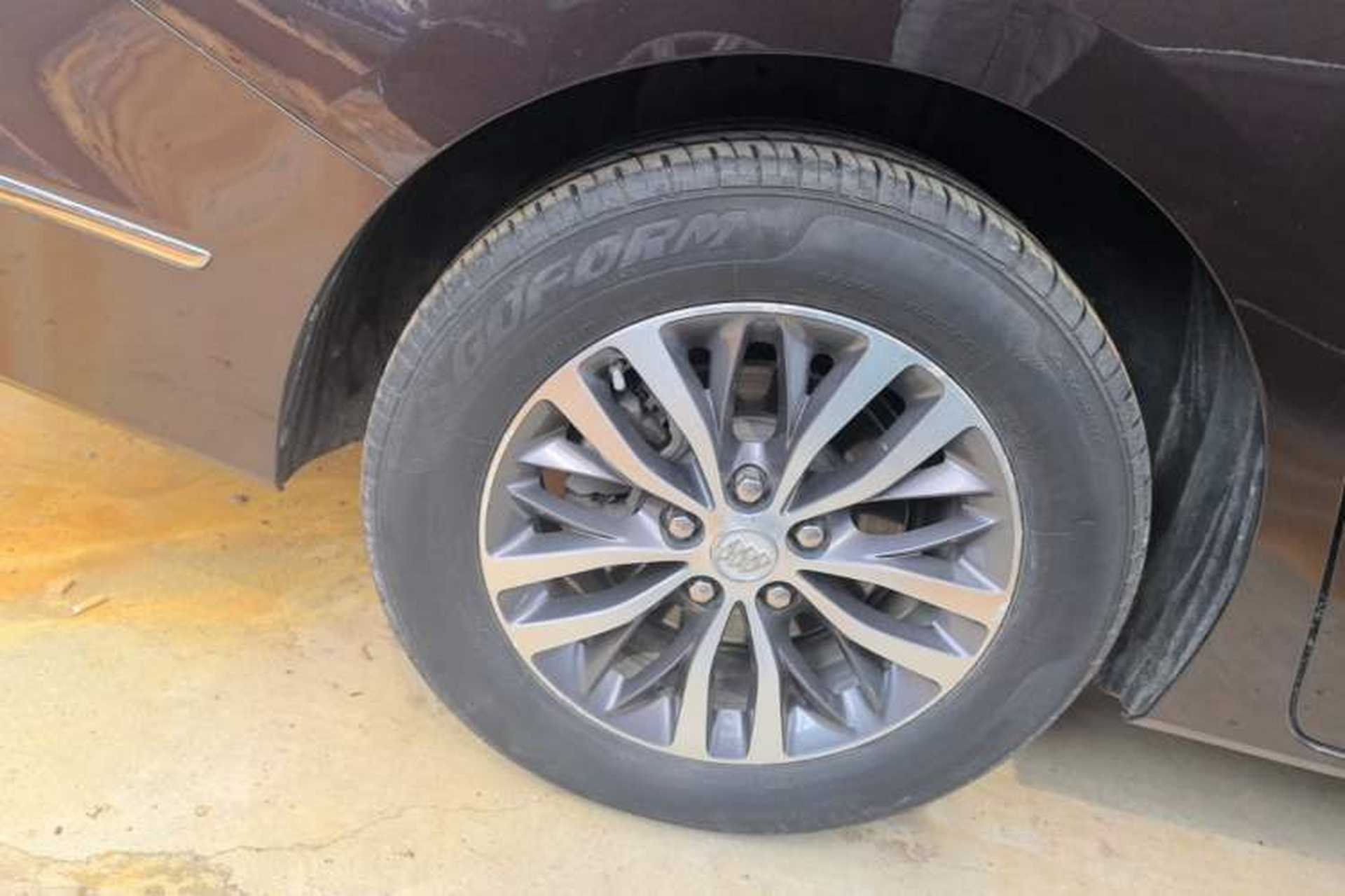 Used Buick GL8 2017 ES 28T Luxury Model China V Standard Right Rear Wheel Hub