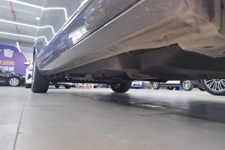 Used Buick GL8 2017 25S Prestige Version China V Standard Right Side Sill