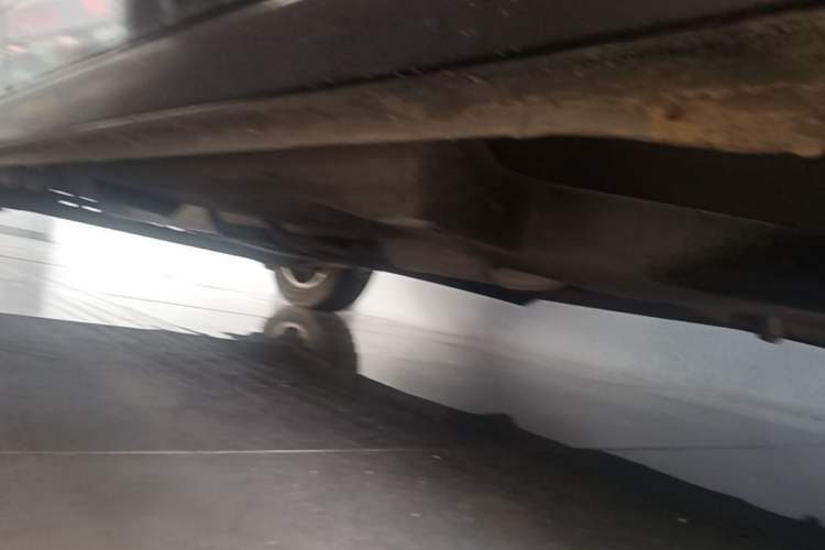 Used Buick GL8 2017 25S Luxury Version China V Standard Right Side Sill