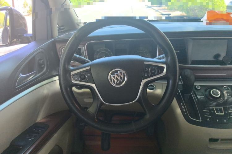 Used Buick GL8 2017 25S Luxury Version China V Standard Steering Wheel